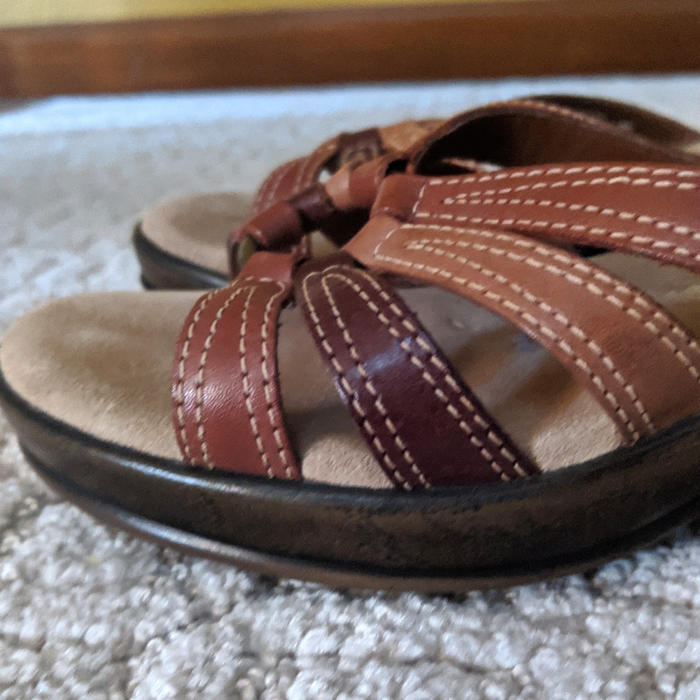 Bass Sandals Size 6 Brown Esther - Picture 4 of 6